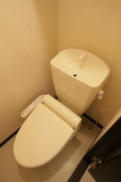 トイレ　★うれしいウォシュレット付きトイレ★