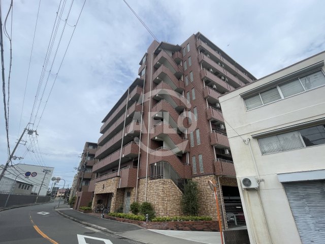 建物外観　GROOVE西三国　外観