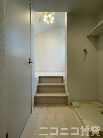 玄関　別号室イメージの為、現状を優先致します。