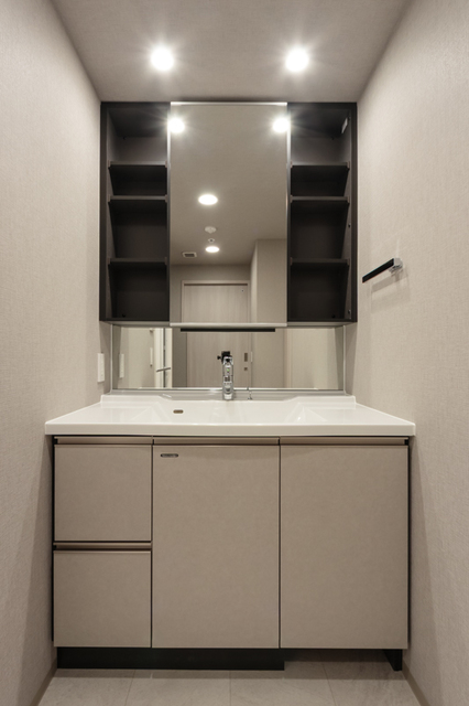 洗面設備　※写真は同タイプ住戸です。