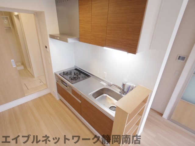 キッチン　お料理しやすいキッチンです