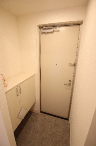 玄関　ゆったりとした玄関です