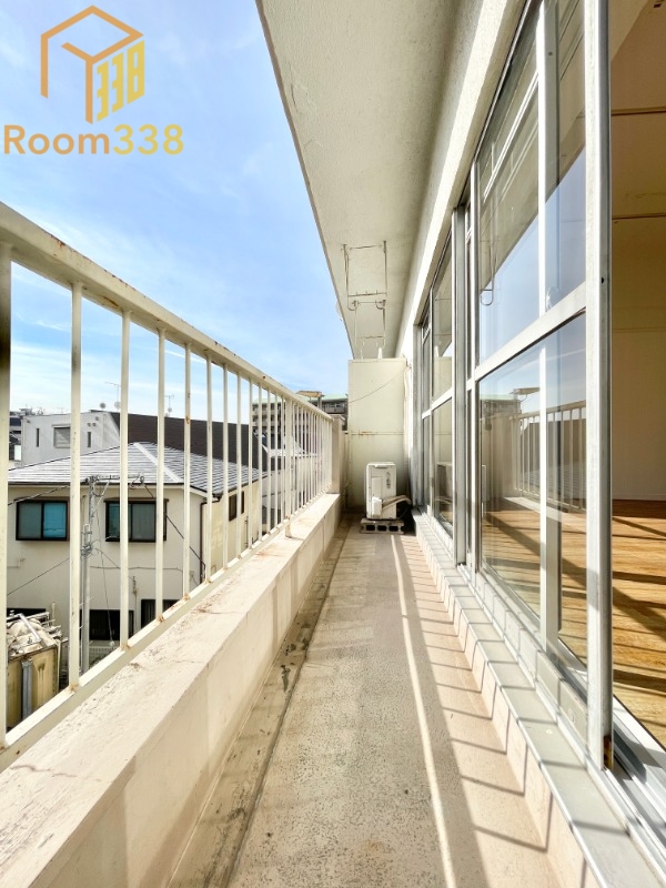 バルコニー　※別部屋参考写真現況優先