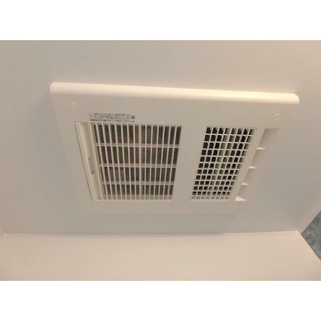 その他設備　嬉しい浴室乾燥機付き
