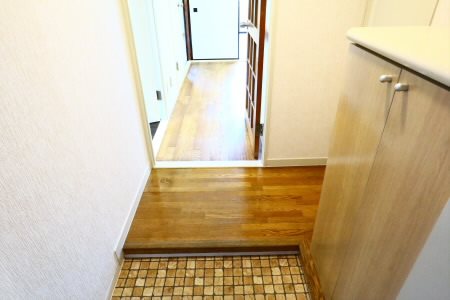 玄関　別号室の参考写真です。