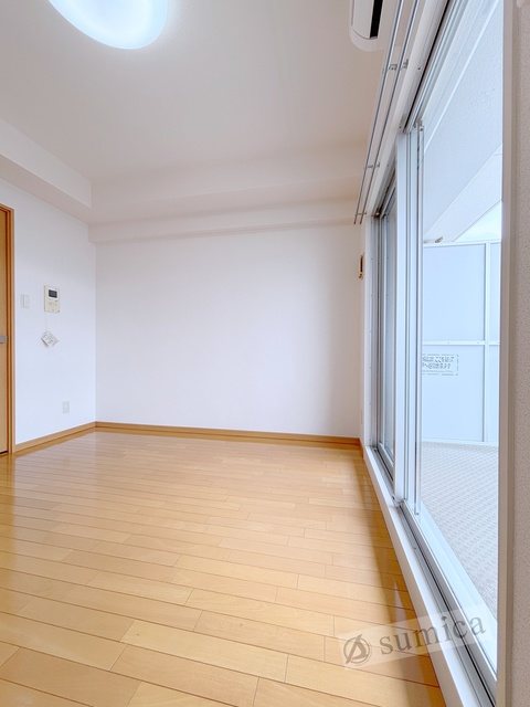 バルコニー　日当たりのいいお部屋です♪