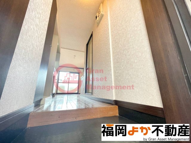 玄関　シンプルで使いやすい玄関です