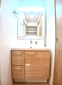 洗面設備　同メーカー施工例参考イメージ画像