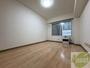 居室・リビング　広くてキレイなお部屋が広がっていて、充実した生活が送れそう。