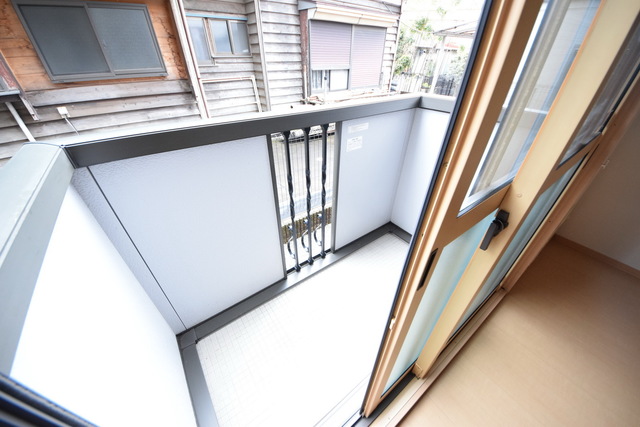 バルコニー　～今日は朝からお洗濯っ～