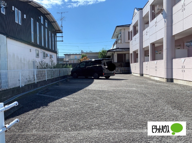 駐車場　外観写真（昼）