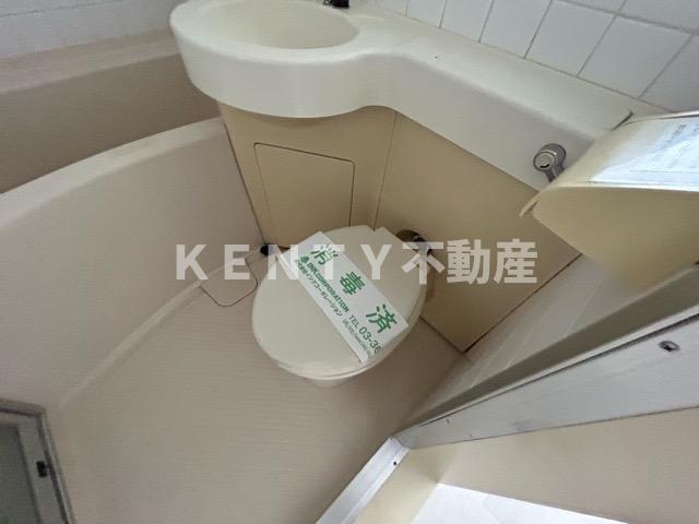 トイレ　シンプルで使いやすいトイレです