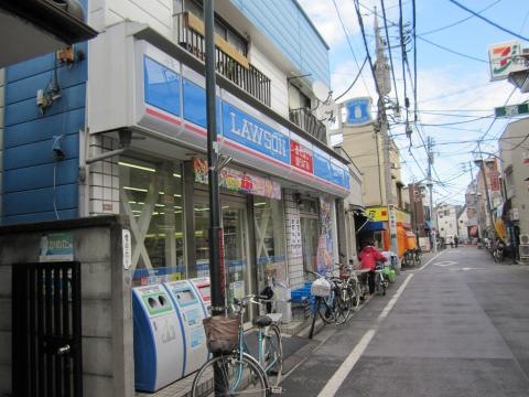 コンビニ　ローソン 和田三丁目店（コンビニ）まで304m