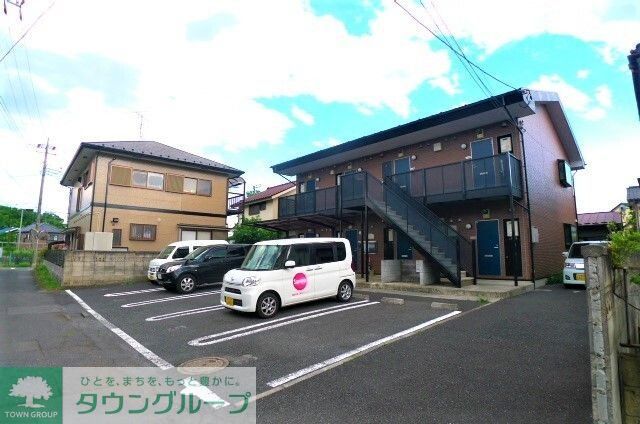 駐車場　駐車場