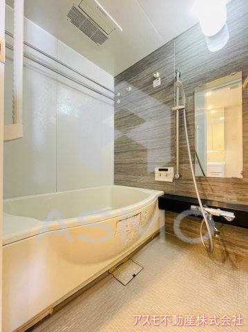 バス・シャワールーム　同マンション別部屋　参考写真