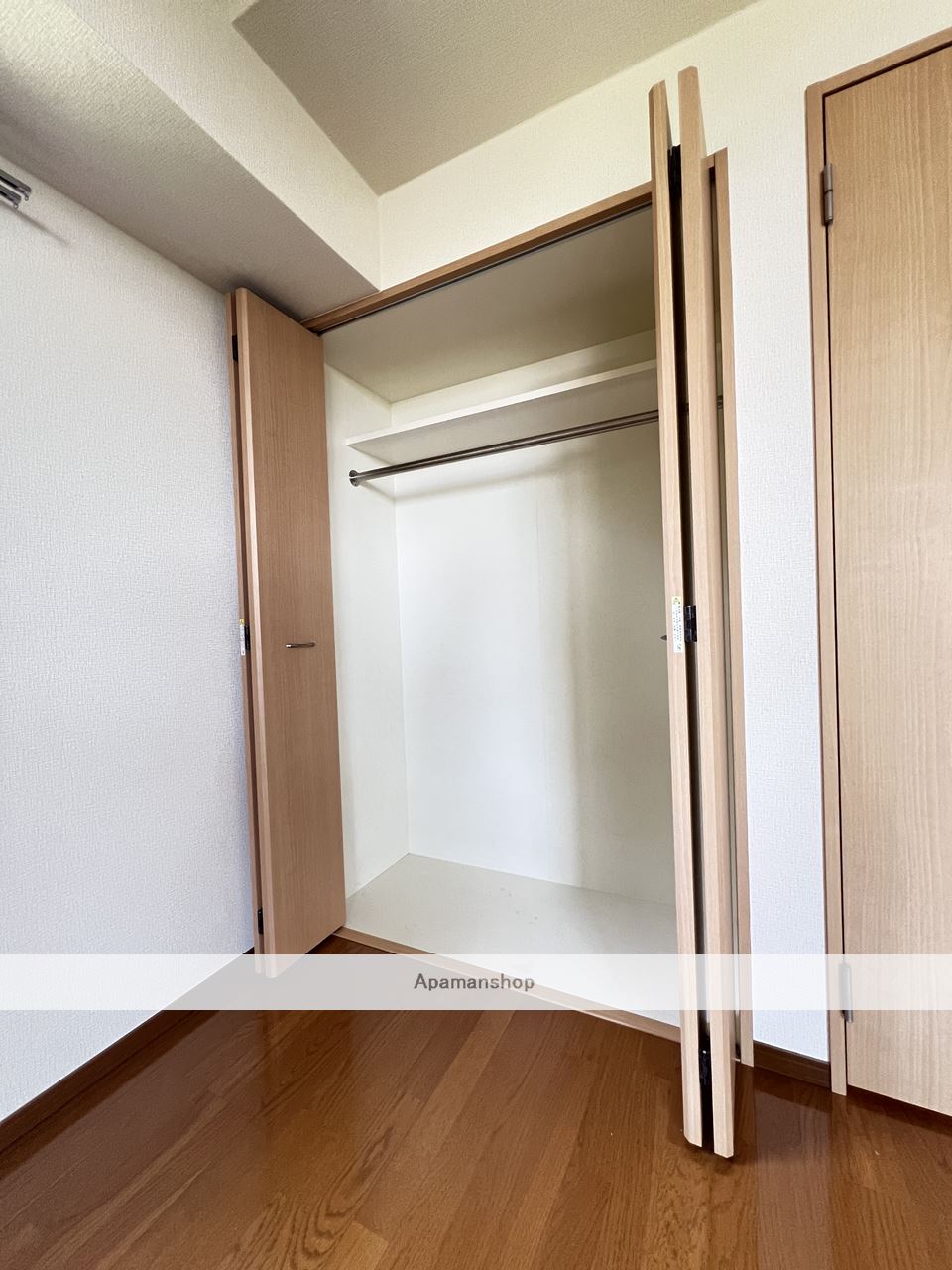 収納　※同物件、別部屋の写真です。