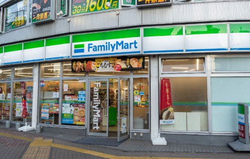 コンビニ　ファミリーマート 葛飾たつみ橋店（コンビニ）まで209m