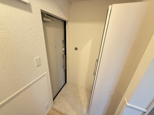 リヴァーサイド ヴィラの玄関写真