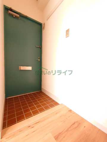 玄関　リライフ下北沢店