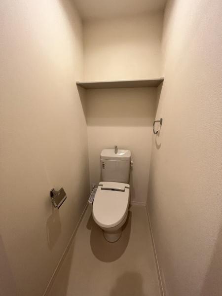 トイレ　ウォシュレット完備☆