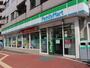 コンビニ　ファミリーマート 滝野川五丁目店（コンビニ）まで42m
