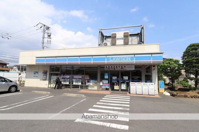 コンビニ　ローソン（コンビニ）まで849m