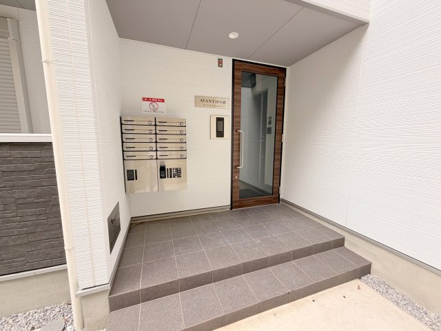 エントランス　綺麗なエントランスです。