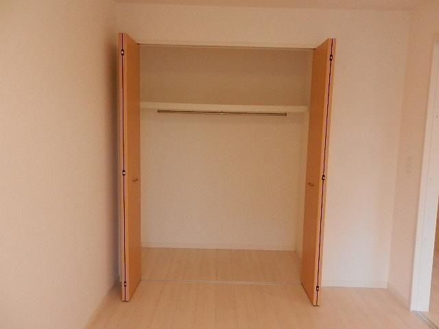 レッドラインの内装写真