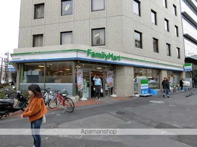 コンビニ　ファミリーマート 目黒東山一丁目店（コンビニ）まで275m