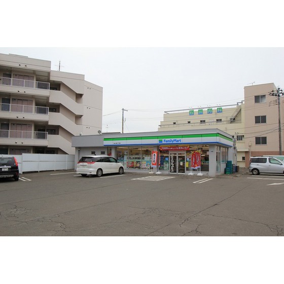 コンビニ　ファミリーマート仙台八幡２丁目店（コンビニ）まで194m