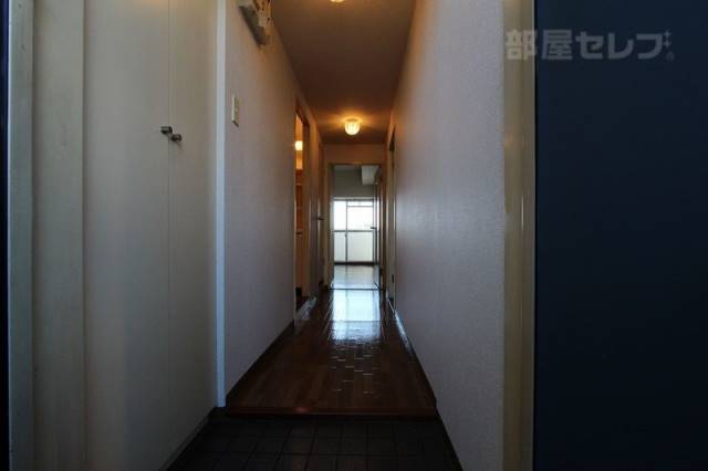 玄関　すっきりした玄関です。