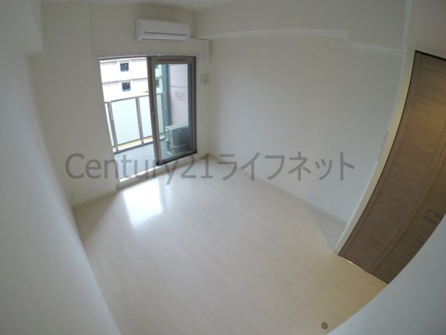 ララプレイス新大阪シエスタの内装写真