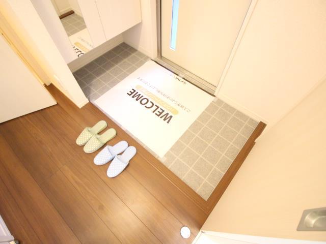 HANABUSAIVの玄関写真