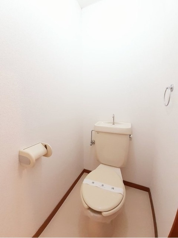 トイレ　図面と現状に相違がある場合には現状を優先