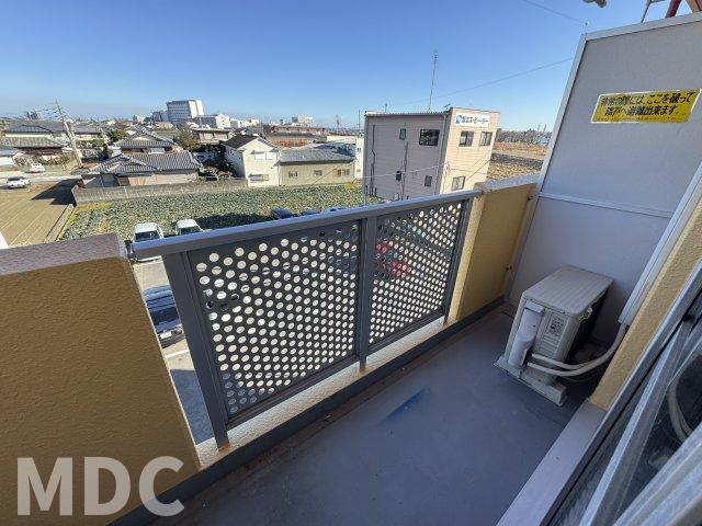ＪＲ高徳線 吉成駅 徒歩33分 3階建 築31年の内装写真
