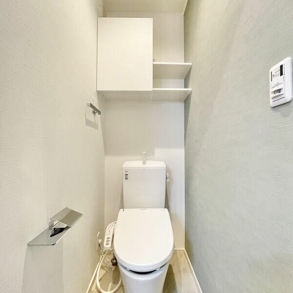 東武東上線 志木駅 徒歩10分 3階建 築5年のトイレ写真