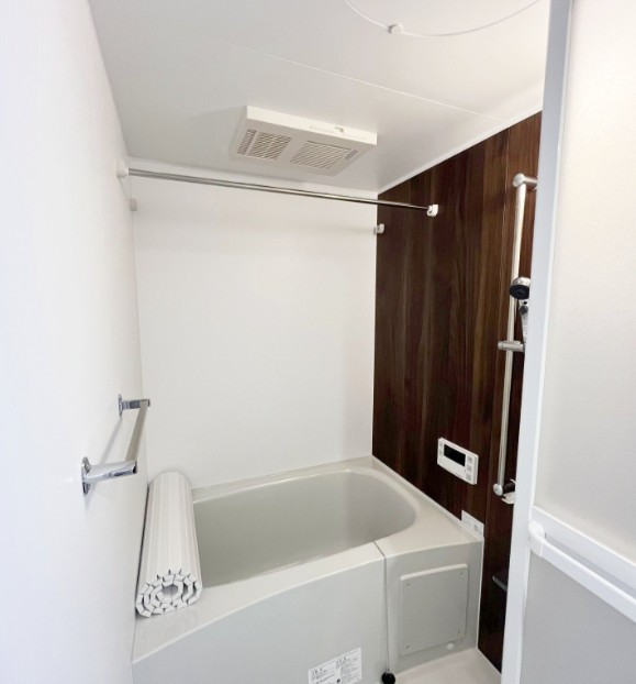 バス・シャワールーム　写真は同タイプ住居です。