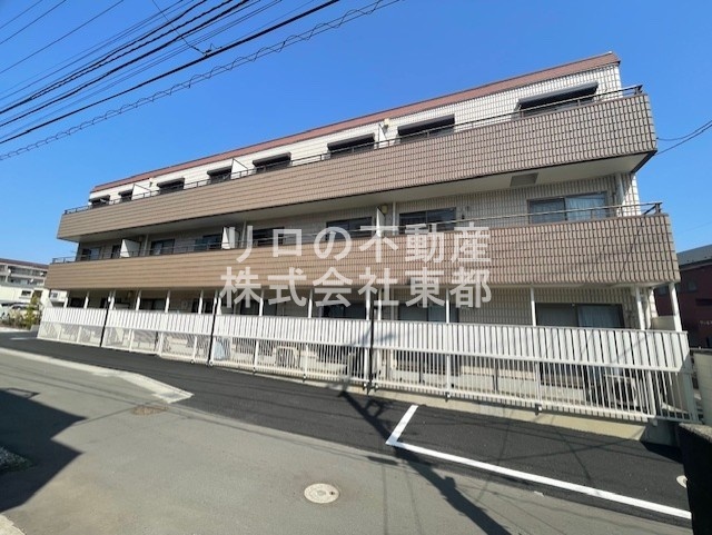 グローリーヒルズの外観写真