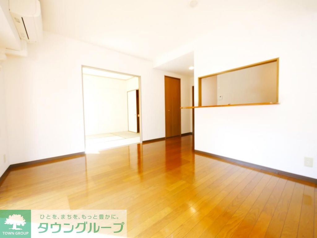 居室・リビング　※別部屋参考画像