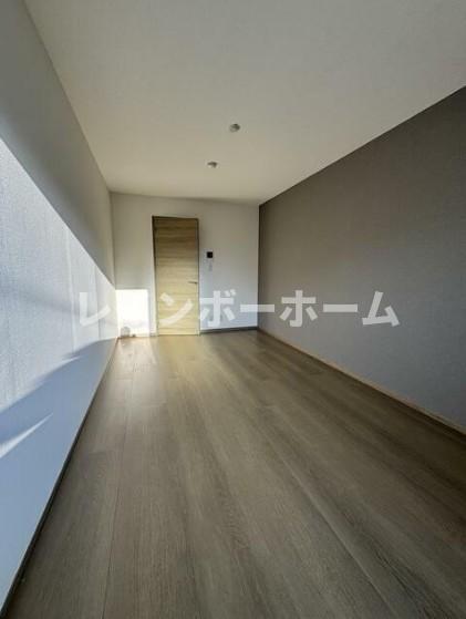 その他部屋・スペース　落ち着いて過ごせるお部屋なので、寝室にいかがでしょうか