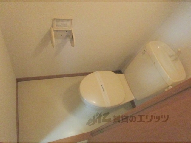 レオパレス水口のトイレ写真