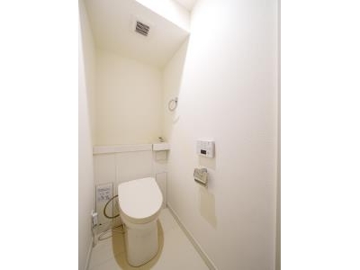 トイレ　トイレもきれいです