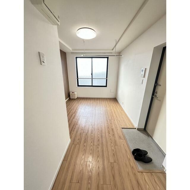 その他部屋・スペース　Wi-Fi使用無料！アクセントクロス仕様/室内物干し/照明/