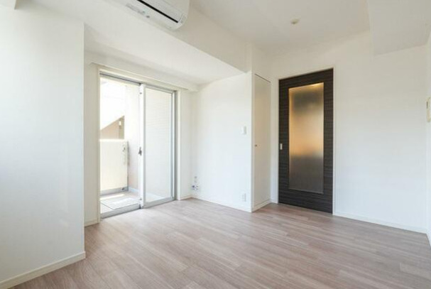 居室・リビング　6.3帖のお部屋です。