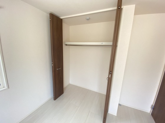収納　※別部屋の写真です