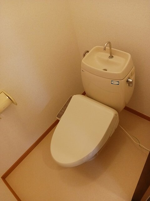 トイレ　図面と現状に相違がある場合には現状を優先