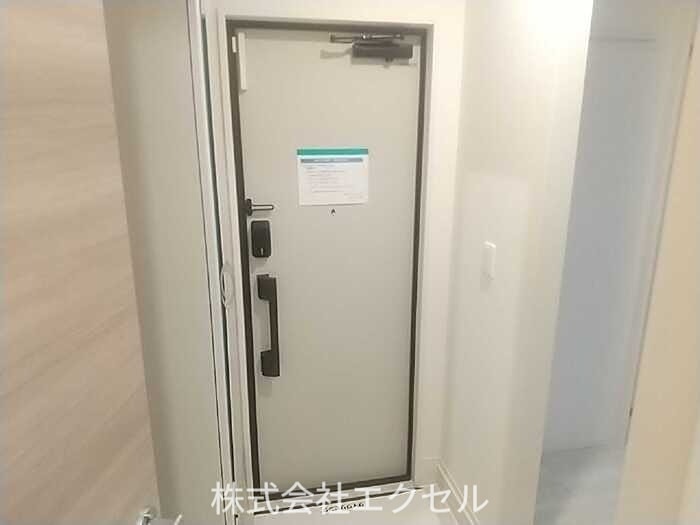 玄関　シューズボックス完備の玄関です。