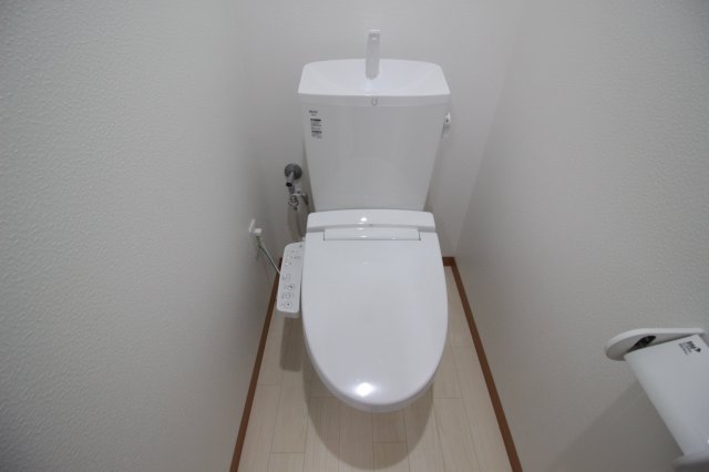 つばきビルVのトイレ写真