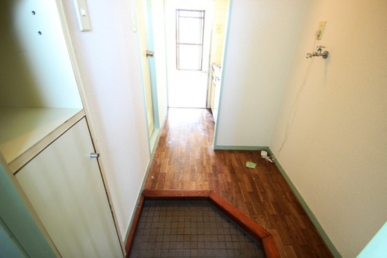 玄関　※別号室