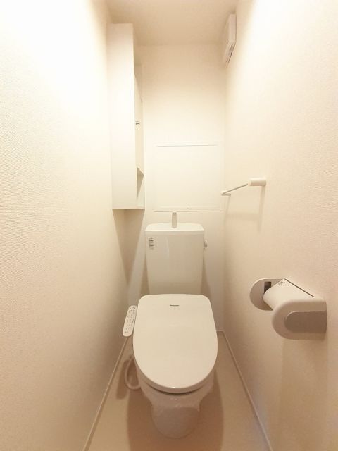【エルカーサIIのトイレ】